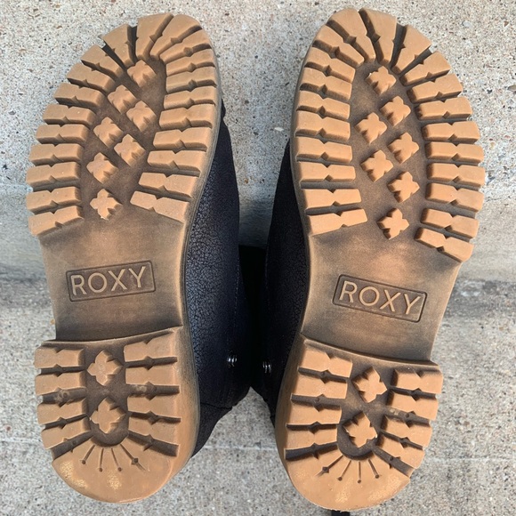 Roxy Bruna Black Lace-Up Boots - Picture 12 of 12